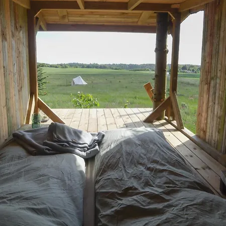 Tree Top Shelter 럭셔리텐트 *